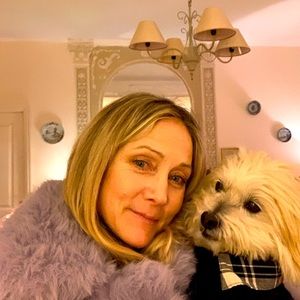 Meet your Posher, Nadine